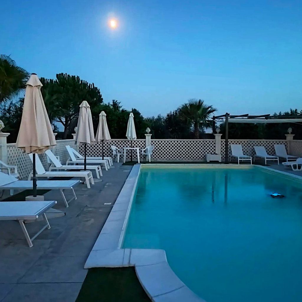 piscina b&b giardino isabella